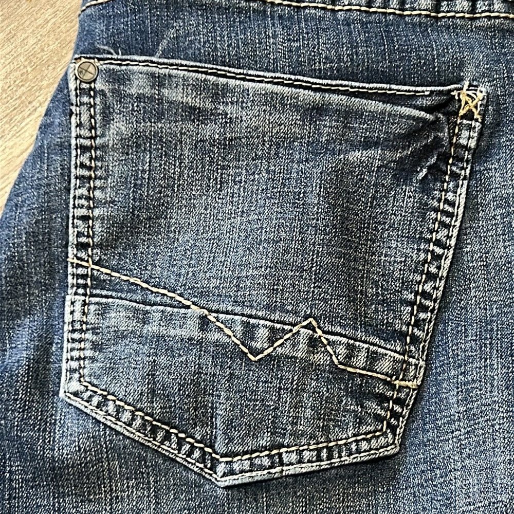 Departwest from Buckle mens Classic Blue Denim Jeans - size 29x32 - seeker - Picture 3 of 12